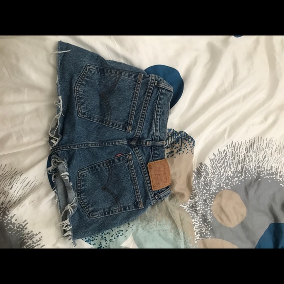 VINTAGE LEVIS 512 HOGH RISE SHORTS - Picture 3 of 6